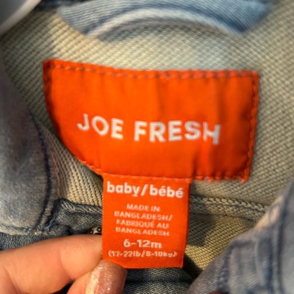 🔆Joe Fresh Jean Jacket Size 6-12 Months - Picture 4 of 4